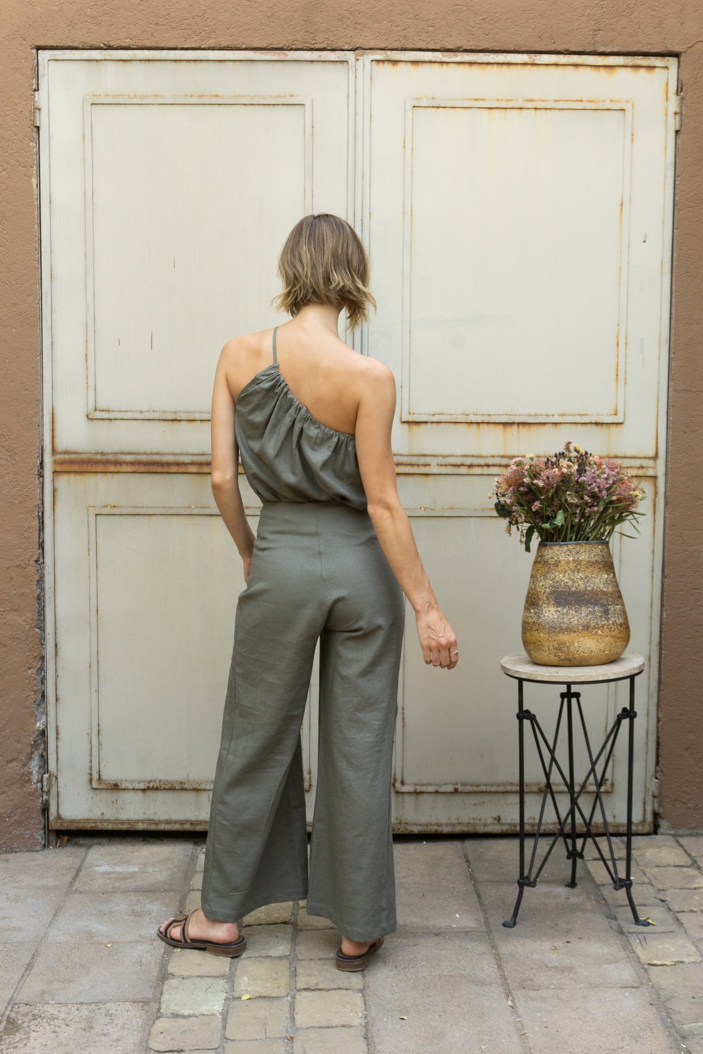 PANTALÓN LINO SARA VERDE MUSGO