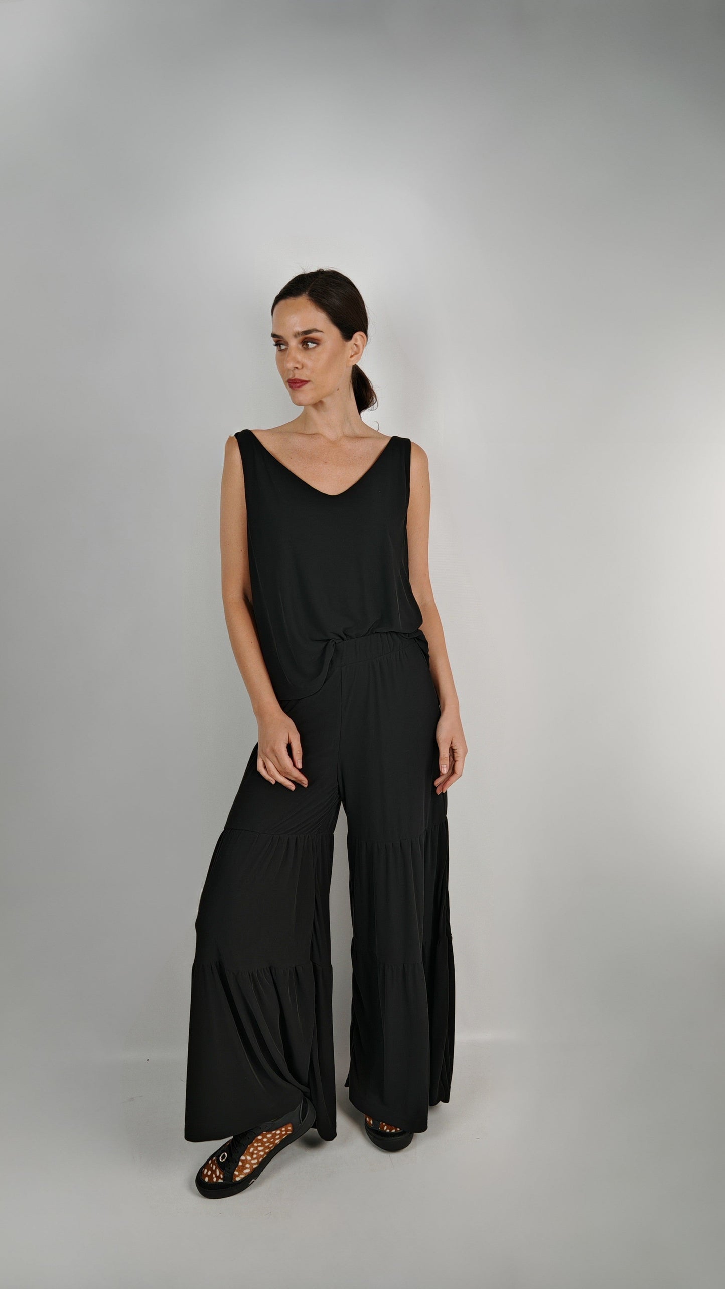 Polera Luz Negra Modal