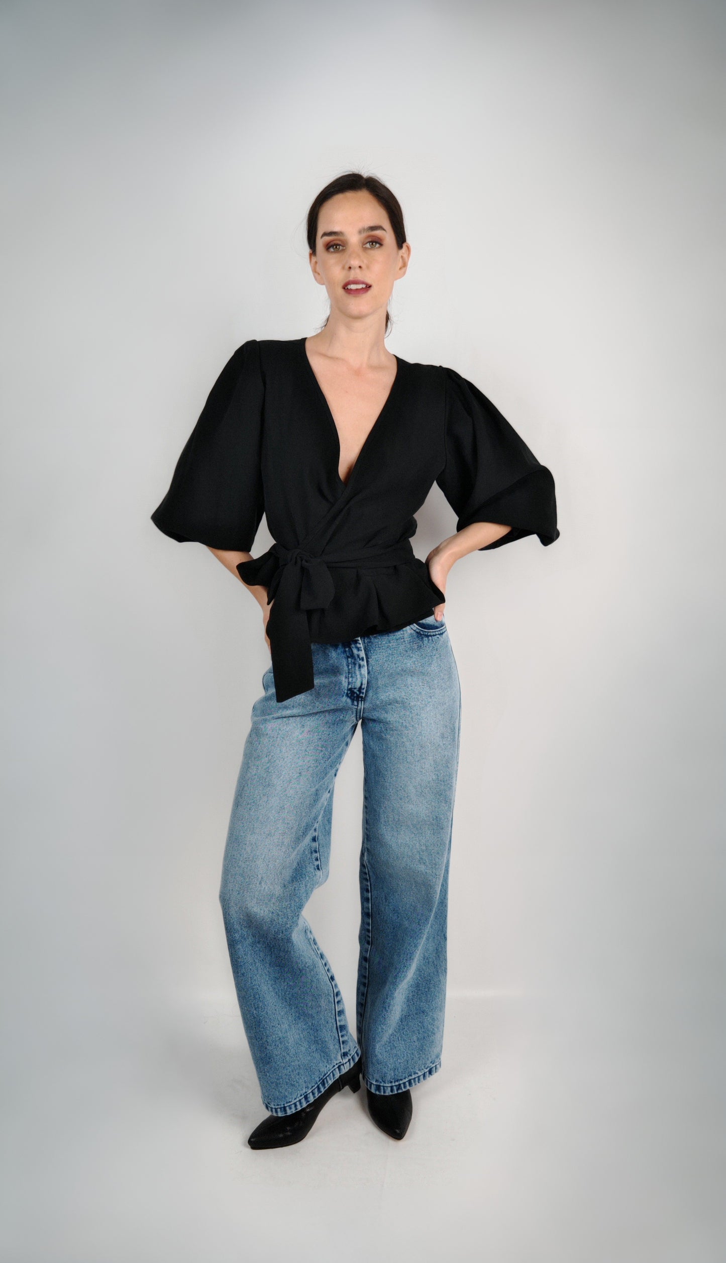 Blusa Carolina Cupro Negra