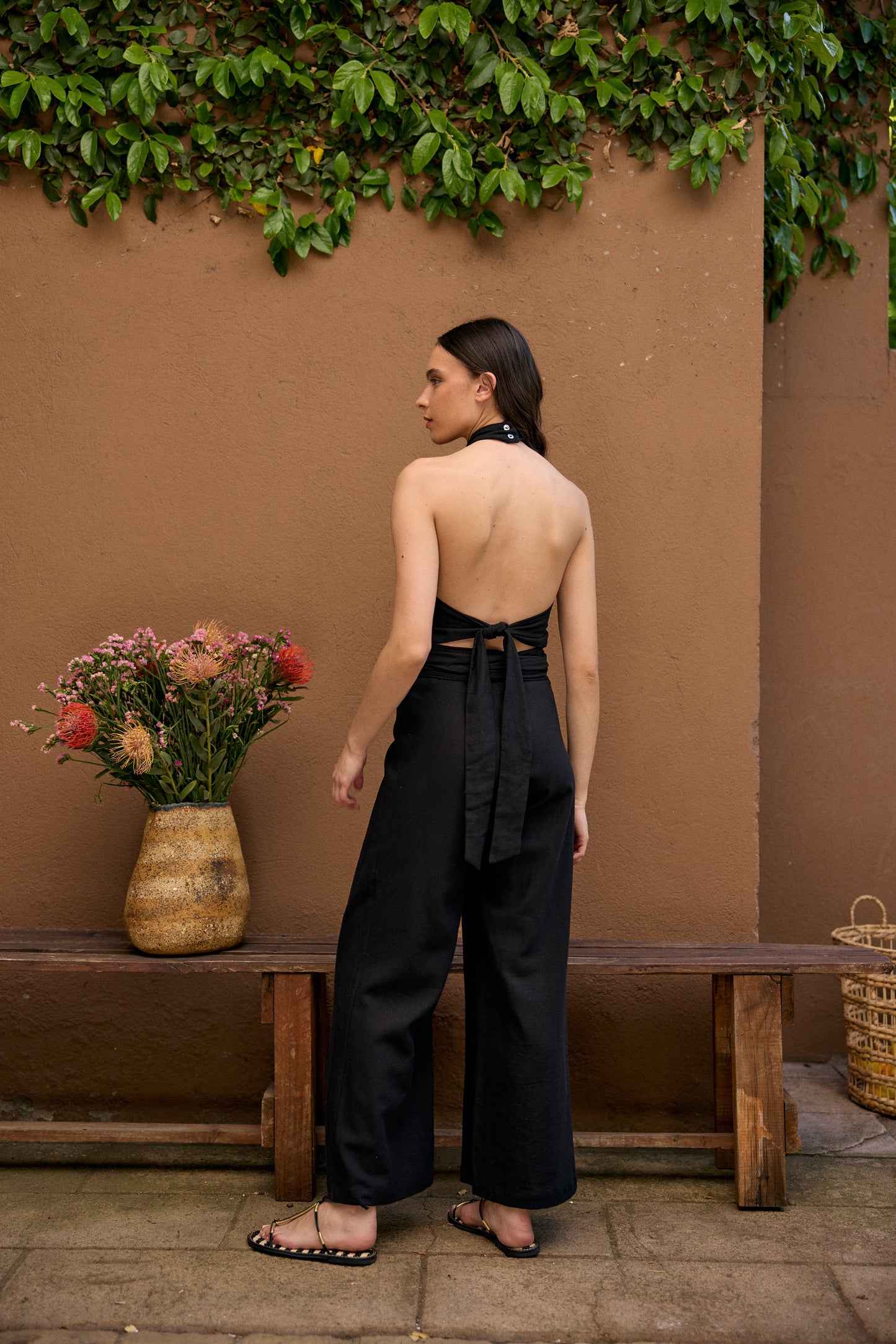 PANTALÓN LINO SARA NEGRO