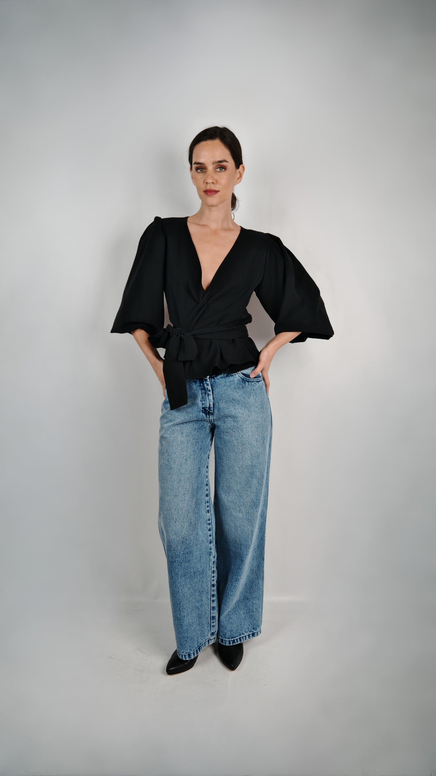 Blusa Carolina Cupro Negra