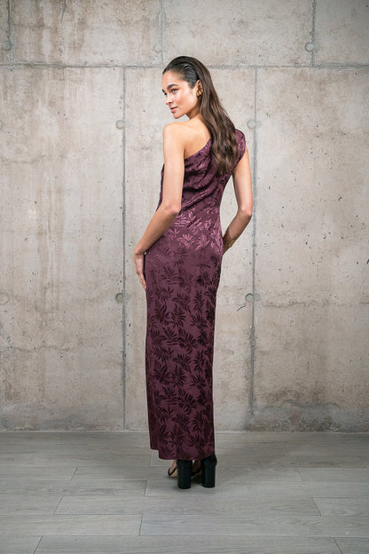 VESTIDO AURORA BERENJENA disponible en Falabella.com