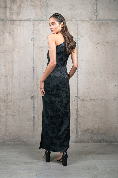 VESTIDO AURORA NEGRO disponible en Falabella.com