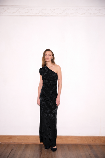 VESTIDO AURORA NEGRO JAQUARD