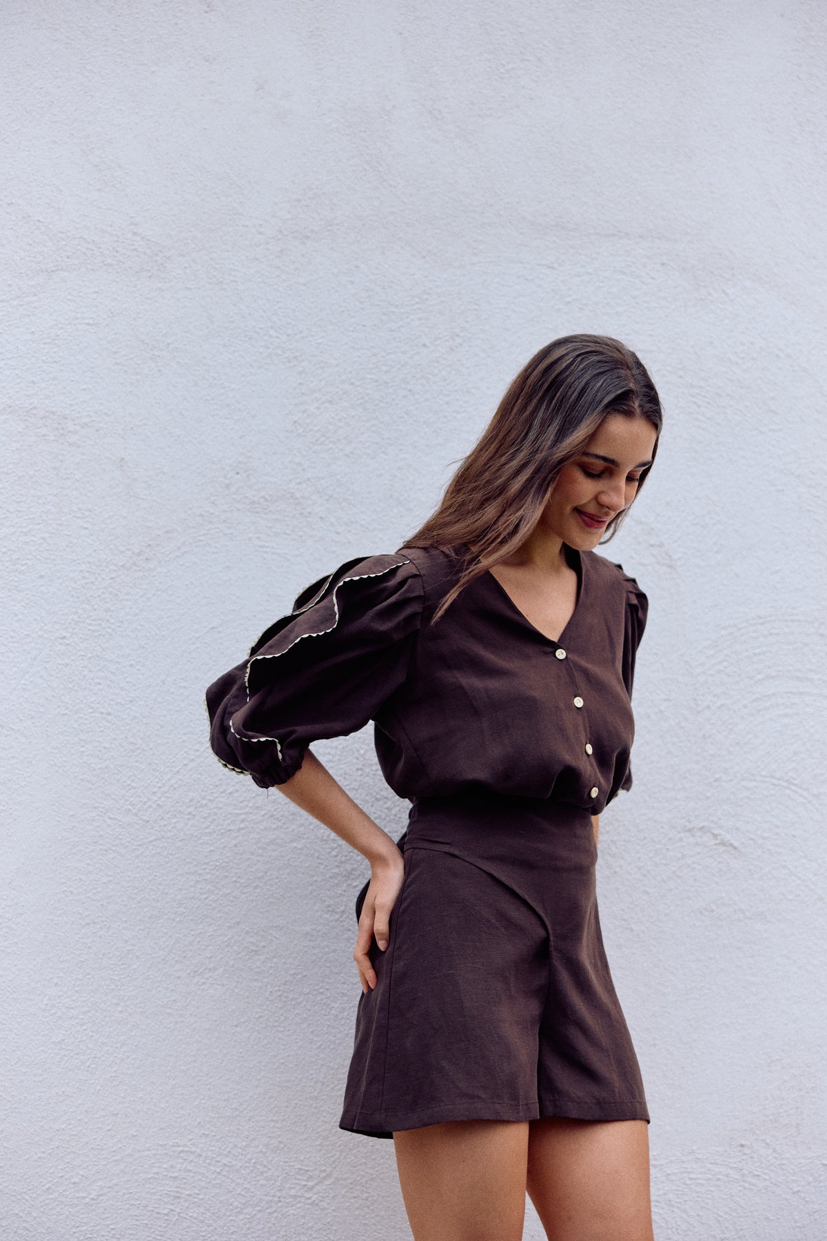 SHORT REBECA LINO CHOCOLATE