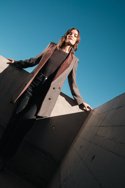BLAZER VICTORIA GRIS PREVENTA: ENTREGA VIERNES 12 DE JUNIO