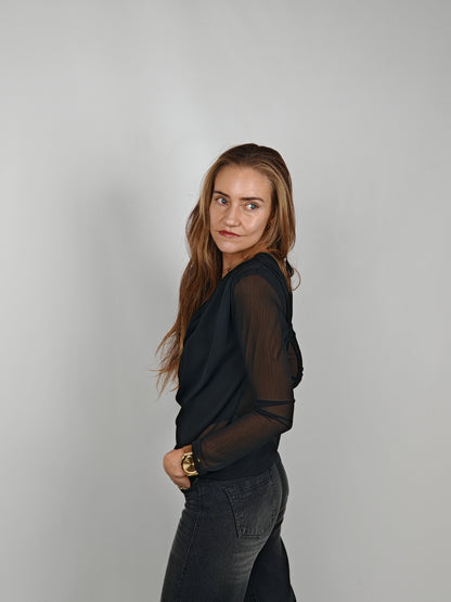 Blusa Violeta Negra