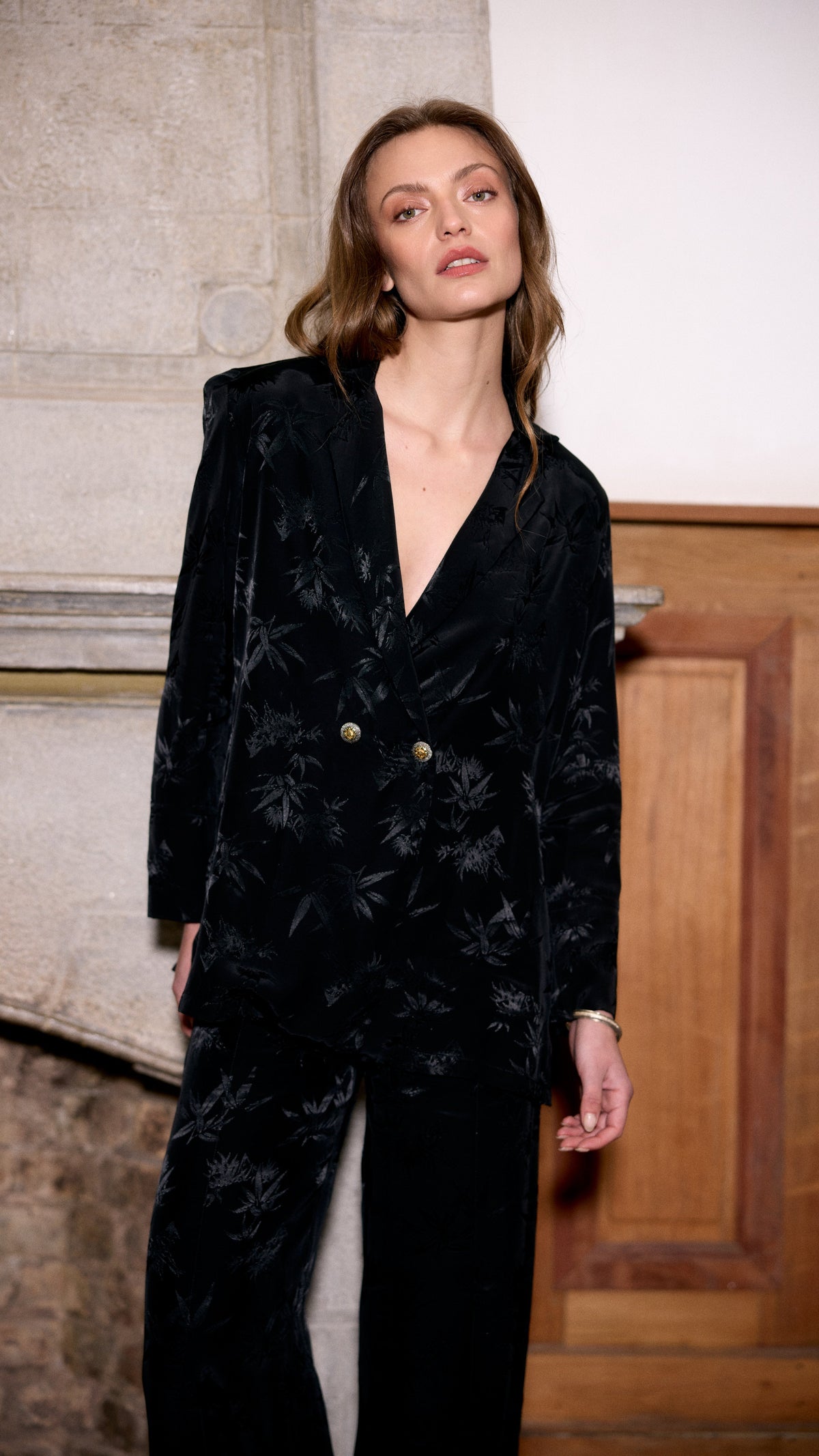 BLAZER MAGNOLIA NEGRO