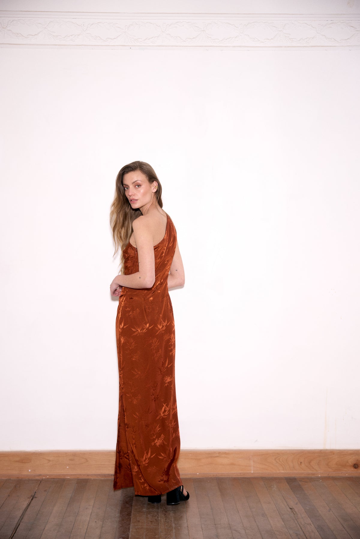 VESTIDO AURORA COBRE
