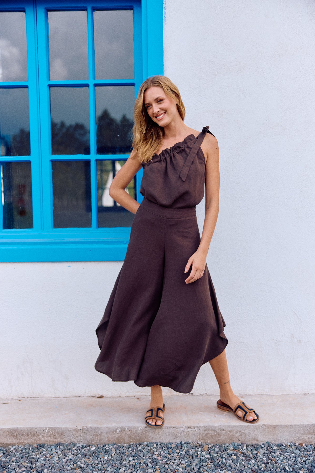 BLUSA SOFIA LINO CHOCOLATE
