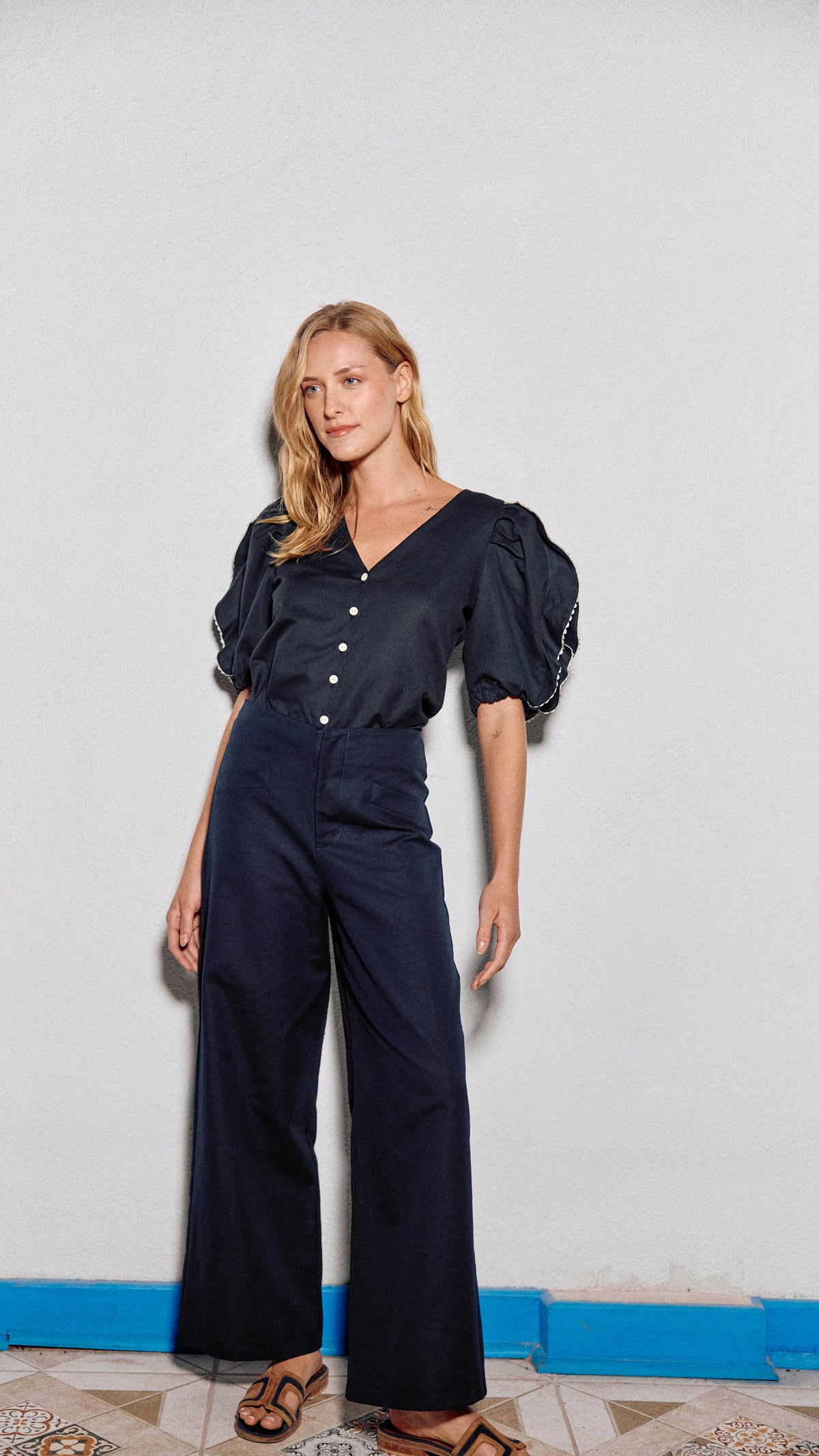 PANTALÓN LOURDES LINO AZUL MARINO