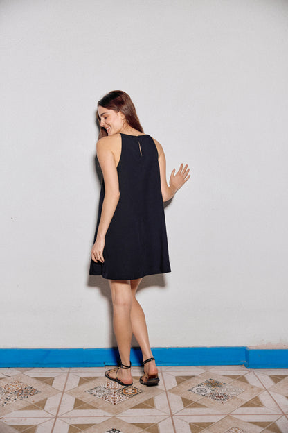 VESTIDO JULIETA LINO NEGRO