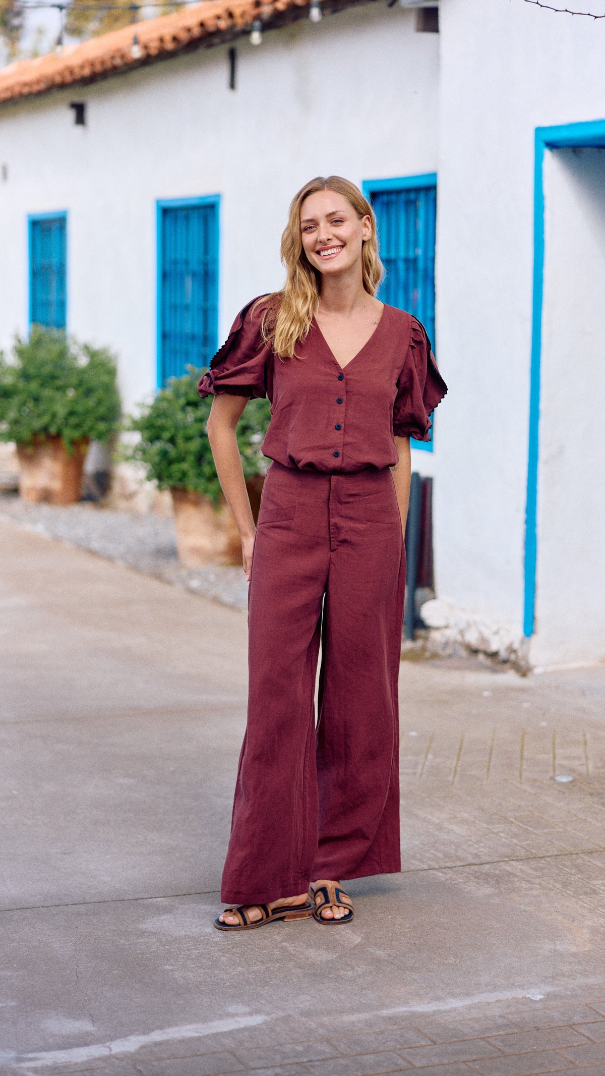 PANTALÓN LOURDES LINO BERENJENA