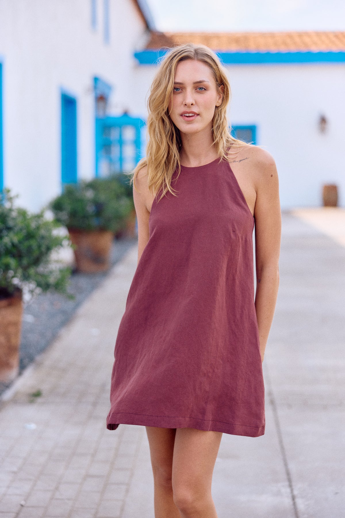 VESTIDO JULIETA LINO BERENJENA