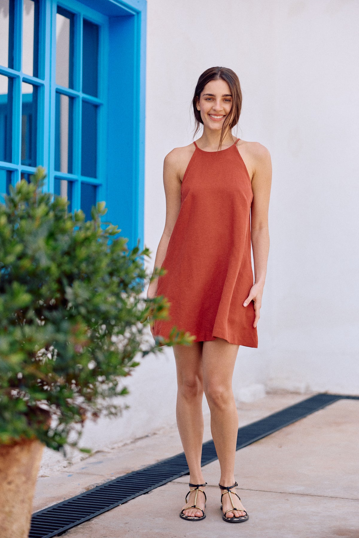 VESTIDO JULIETA LINO TERRACOTA