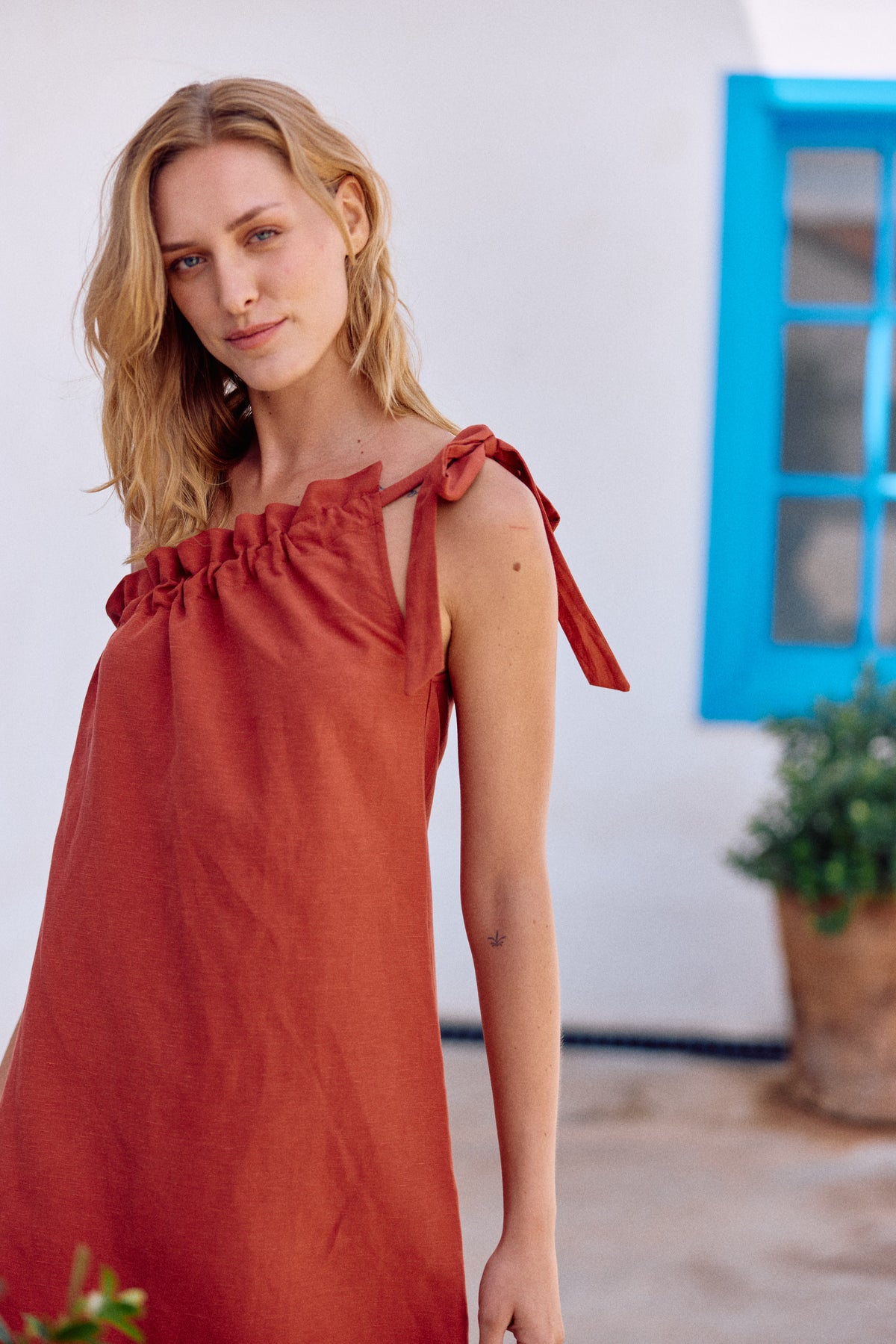 VESTIDO CLARA LINO TERRACOTA