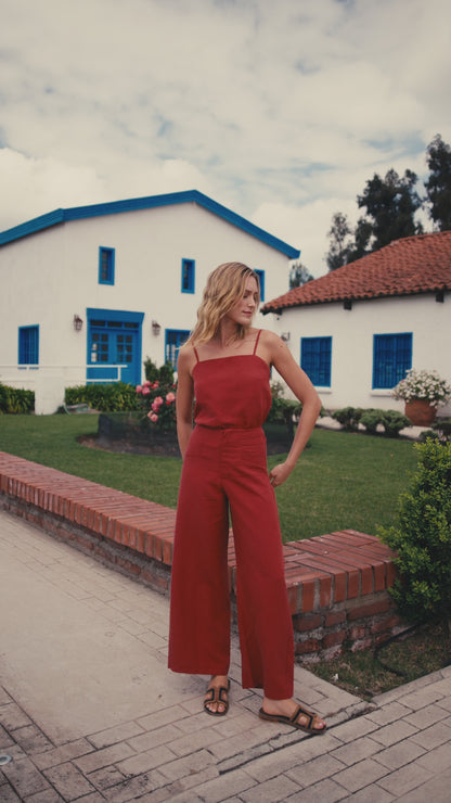 Blusa Lucrecia Lino Terracota con Pantalón Lourdes